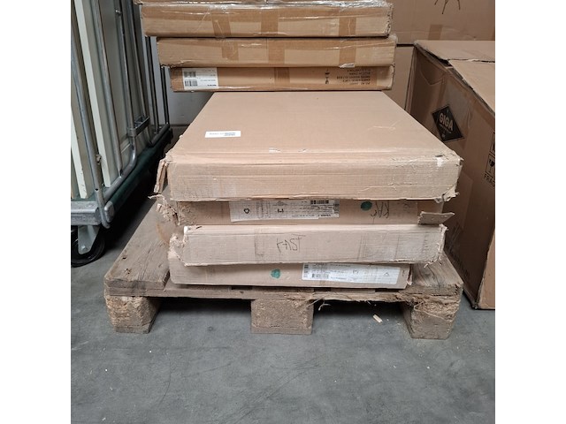 4x kledingkast - afbeelding 4 van  7