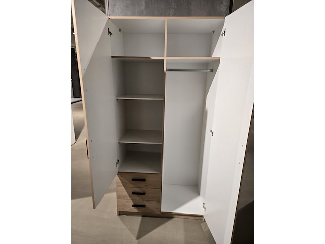 4x kledingkast - afbeelding 6 van  7