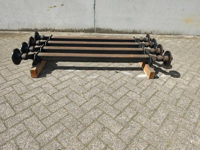 4x knott - vg13-m - aanhanger assen - afbeelding 2 van  5