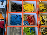 4x koffer gevuld met vulplaatjes - afbeelding 8 van  11