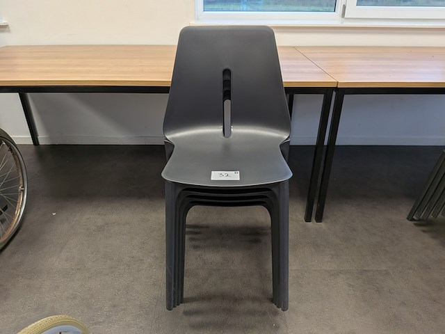 4x kunststof kantinestoel tenstai - afbeelding 2 van  5