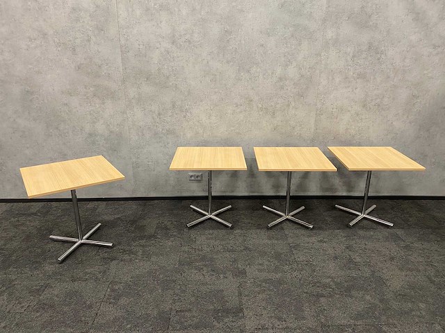 4x kusch+co - kantinetafel 70x70 - afbeelding 1 van  9