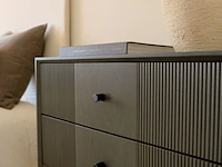 4x ladekast met 3 laden – bijzettafel – 61 x 33 x 66 cm – hout - donkergrijs vidi, gravur - afbeelding 6 van  6