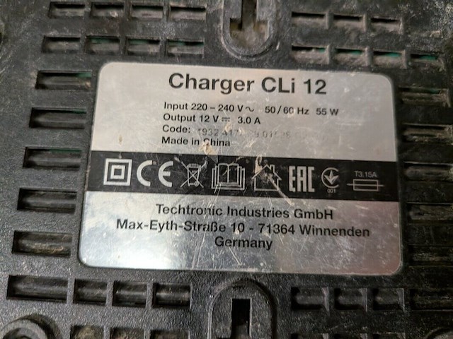 4x lader, o.a. bosch, makita - afbeelding 9 van  10