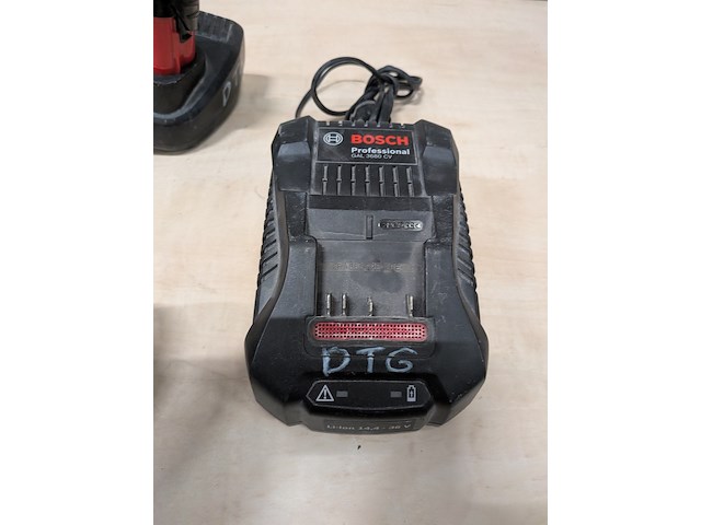 4x lader, o.a. bosch, makita - afbeelding 10 van  10