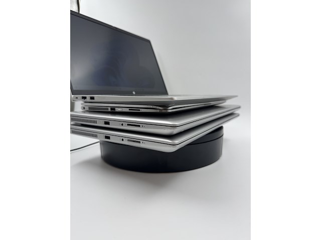 4x laptop, hp, probook 850 g9 & hp spectre pro x360 g2 & probook 450 g5 (i5/i7, windows 11 pro) , zilver, 2016-2022 - afbeelding 4 van  10