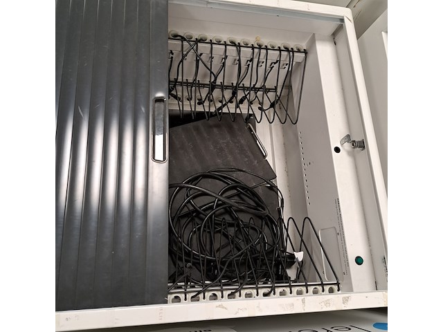 4x laptopkar - afbeelding 5 van  6