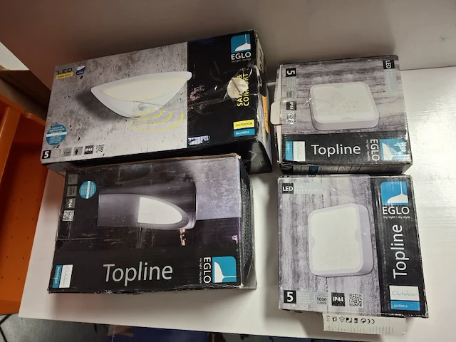 4x led buitenverlichting armaturen - afbeelding 1 van  3