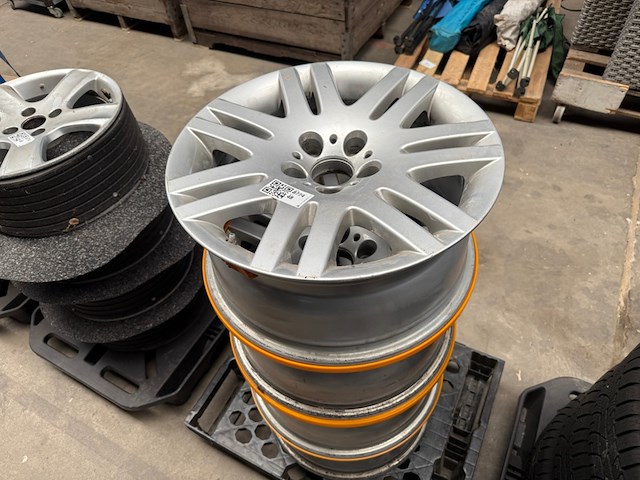 4x lichtmetalen velg bmw, 5-serie - afbeelding 2 van  4