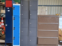 4x lockerkast en 1x ladenkast