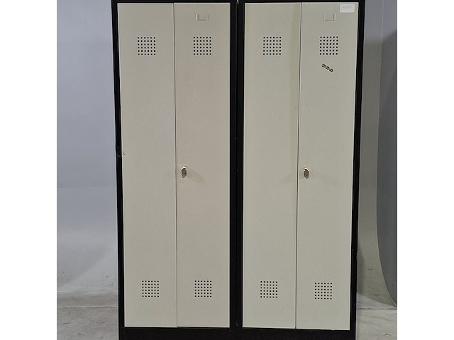 4x lockerkast - afbeelding 1 van  7