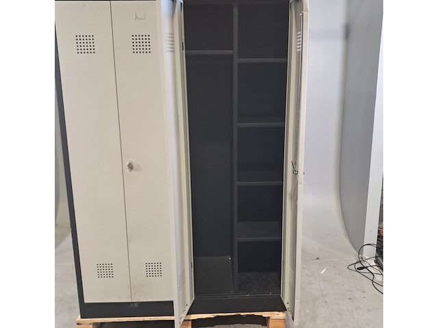 4x lockerkast - afbeelding 2 van  5