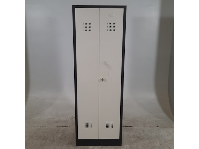 4x lockerkast - afbeelding 1 van  7