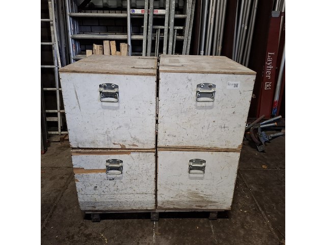 4x materiaalkist - afbeelding 2 van  5