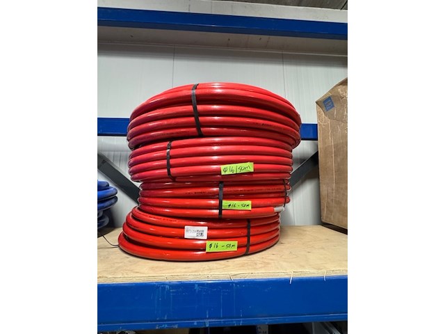 4x meerlagenbuis, geberit flowfit, rood, geisoleerd - afbeelding 1 van  5