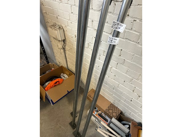 4x metalen ladingstangen met hendel- en ratelsysteem - afbeelding 4 van  7