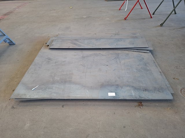 4x metalen plaat - afbeelding 1 van  3