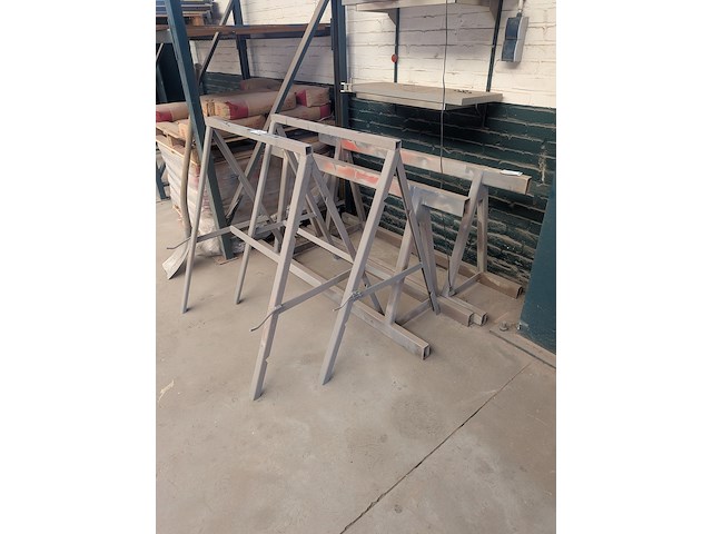 4x metalen schraag - afbeelding 2 van  5