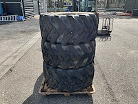 4x michelin 445/70 r19.5 xf band met velg - afbeelding 3 van  7