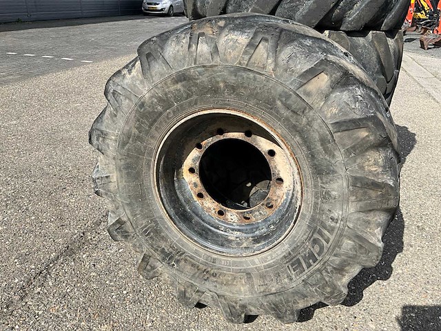 4x michelin 445/70 r19.5 xf band met velg - afbeelding 6 van  7