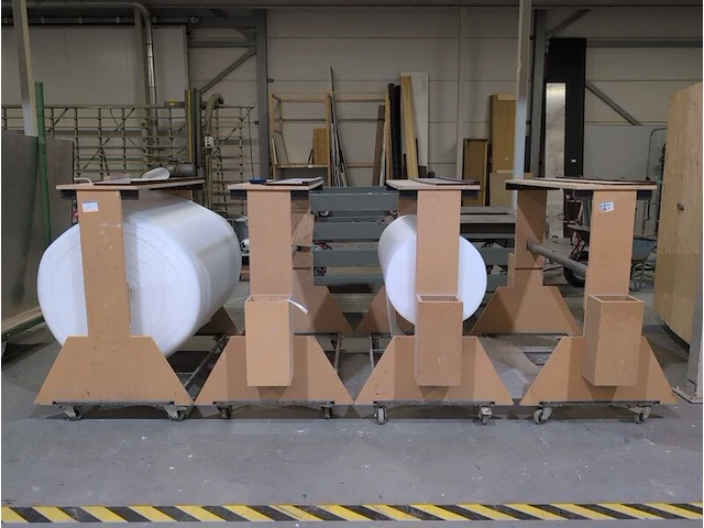 4x mobiele rolhouder - afbeelding 2 van  5