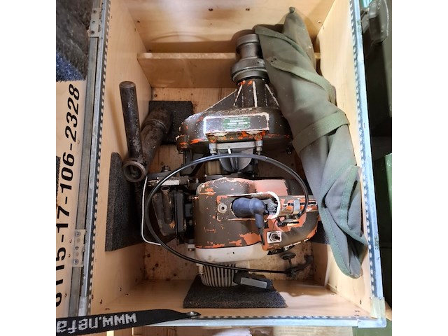 4x motor grondboor machine in transportkist, stihl, o.a. 4308 - afbeelding 8 van  11