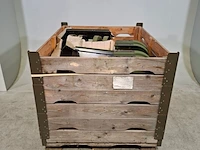 4x onderdeel t.b.v. accubak