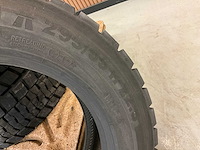 4x ongebruikt continental 295/55r22.5 retread vrachtwagenband - afbeelding 4 van  6