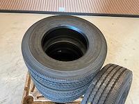 4x ongebruikt double coin 285/70r19.5 vrachtwagenband - afbeelding 7 van  7