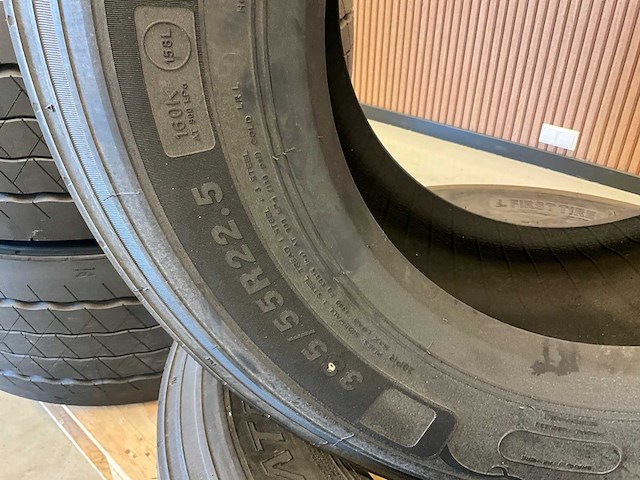 4x ongebruikt first tire 385/55r22.5 vrachtwagenband - afbeelding 4 van  6