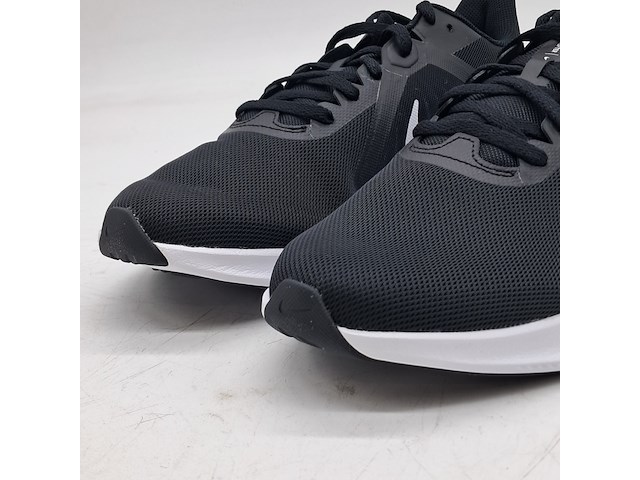 4x paar schoenen, nike, o.a. downshifter 10 - afbeelding 2 van  21