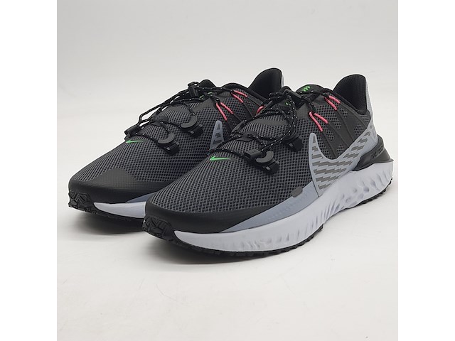 4x paar schoenen, nike, o.a. legend react 3 shield - afbeelding 1 van  10