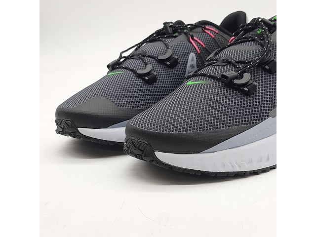 4x paar schoenen, nike, o.a. legend react 3 shield - afbeelding 3 van  10