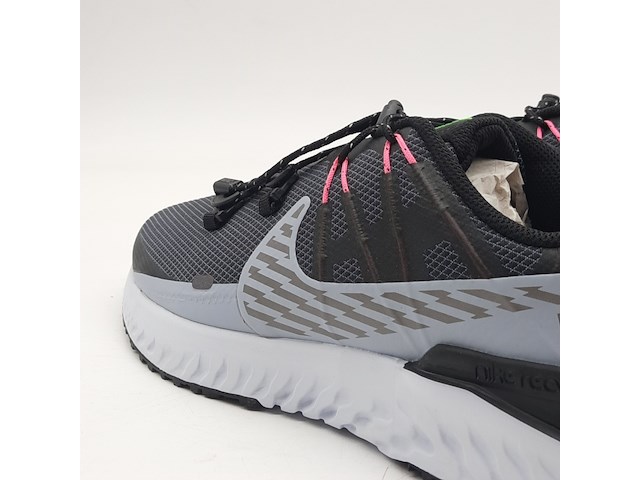 4x paar schoenen, nike, o.a. legend react 3 shield - afbeelding 7 van  10