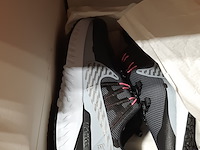 4x paar schoenen, nike, o.a. legend react 3 shield - afbeelding 10 van  10
