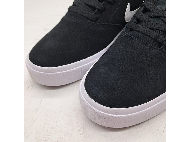 4x paar schoenen, nike, o.a. sb alleyoop - afbeelding 2 van  17