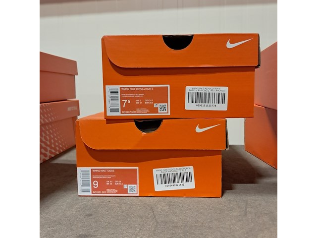 4x paar schoenen, nike, o.a. todos - afbeelding 19 van  20