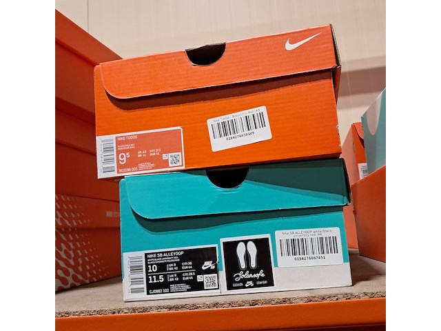 4x paar schoenen, nike, o.a. todos - afbeelding 20 van  20