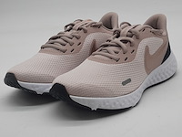 4x paar schoenen, nike, o.a. wmns nike revolution 5 - afbeelding 1 van  12