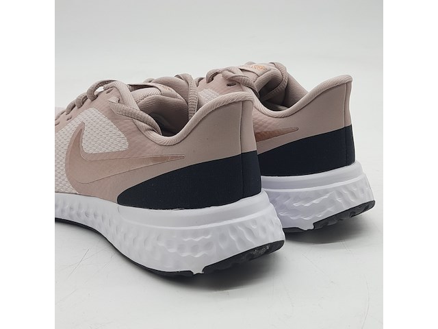 4x paar schoenen, nike, o.a. wmns nike revolution 5 - afbeelding 8 van  12