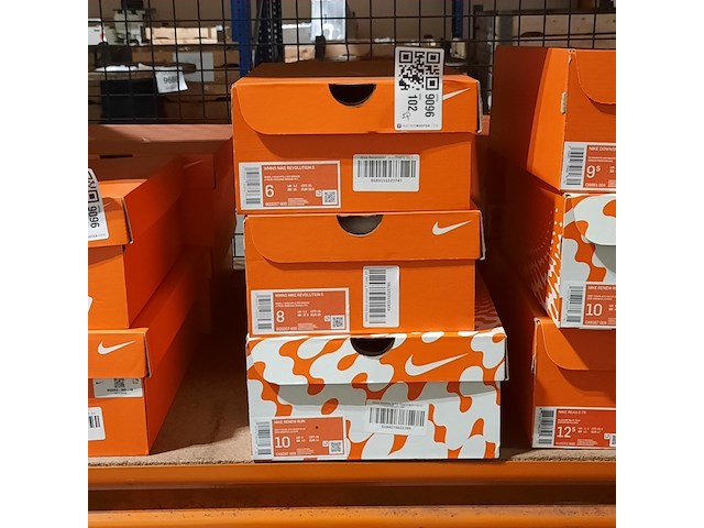 4x paar schoenen, nike, o.a. wmns nike revolution 5 - afbeelding 11 van  12