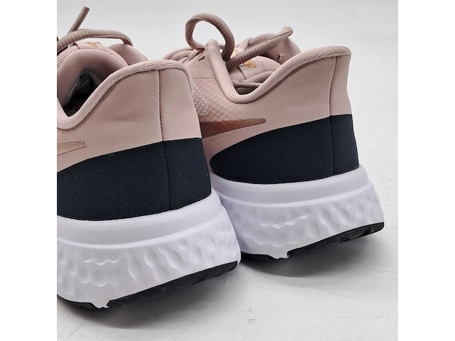 4x paar schoenen, nike, o.a. wmns revolution 5 - afbeelding 4 van  22