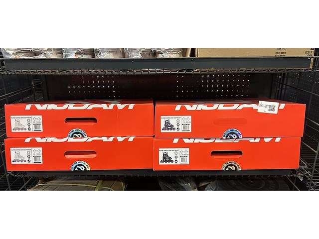 4x paar skeelers 2x maat 37-40, 2x maat 33-36 nijdam - afbeelding 1 van  4