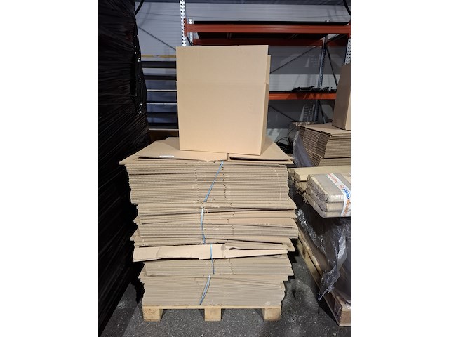 4x pallet diverse verpakkingsdozen diverse modellen - afbeelding 9 van  12