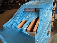4x pallet met diverse quilts, patchwork & wooden displays - afbeelding 6 van  6