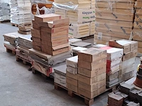 4x pallet met diverse wand & vloer tegels o.a. sphinx, incepa, pastorelli