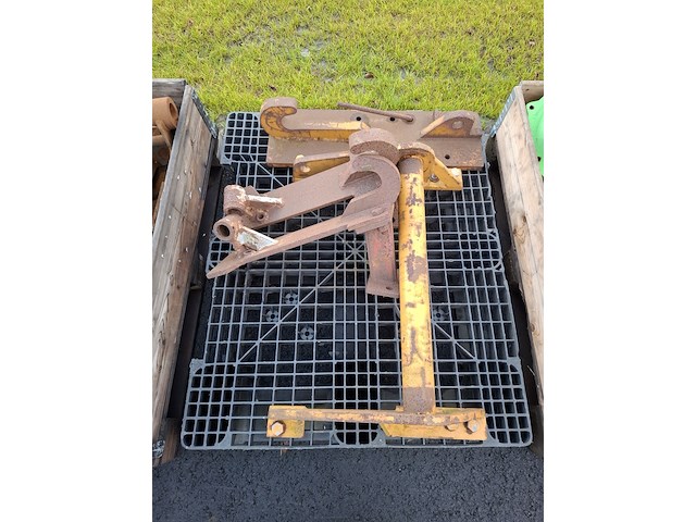 4x pallet met o.a. bauer onderdelen - afbeelding 8 van  20
