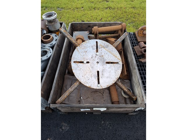 4x pallet met o.a. bauer onderdelen - afbeelding 9 van  20