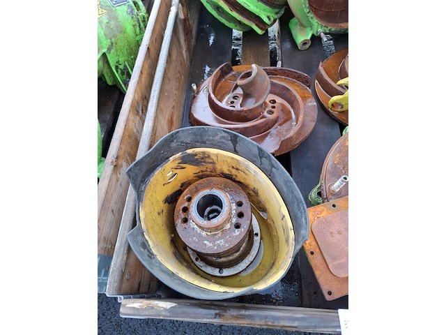 4x pallet met o.a. bauer onderdelen - afbeelding 15 van  20