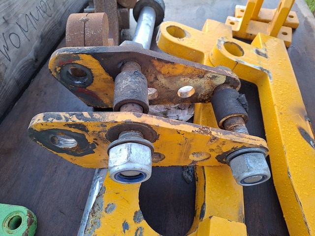 4x pallet met o.a. k80 koppeling - afbeelding 14 van  19